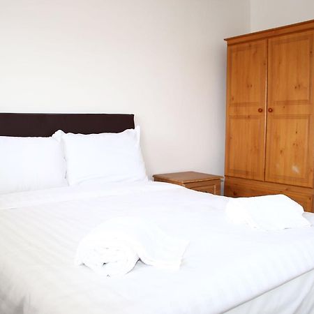 Dominick Street Apartments Голуей Екстериор снимка