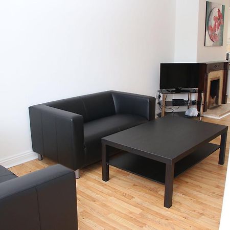 Dominick Street Apartments Голуей Екстериор снимка